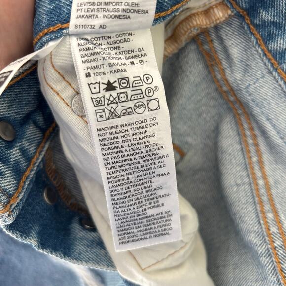 Levi's Premium Denim Button Fly Distressed High Rise Raw Hem Shorts Size 30 - Picture 11 of 12